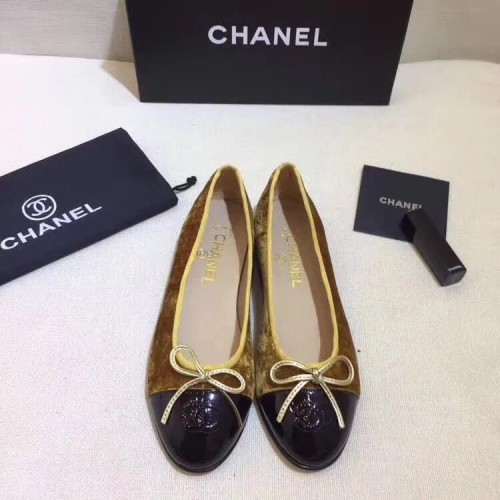 Chanel Flat 018